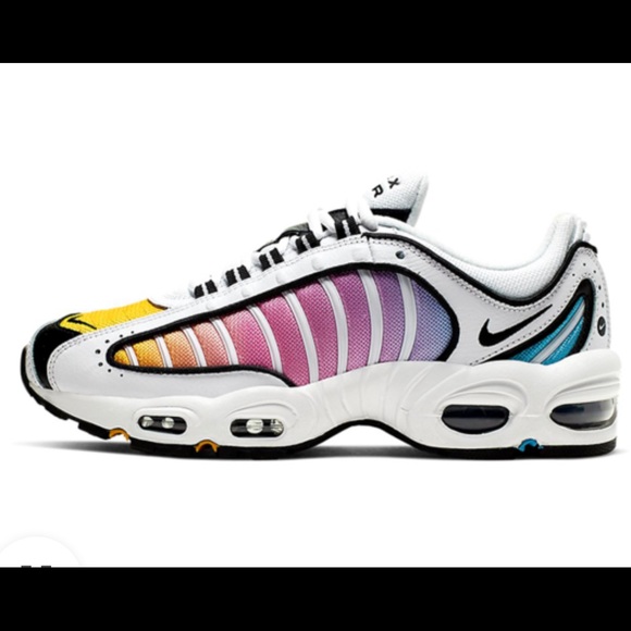 air max tailwind rainbow